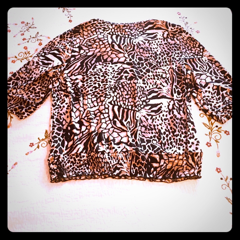 Gorgeous BLACK AND TAN ((gold) Top
